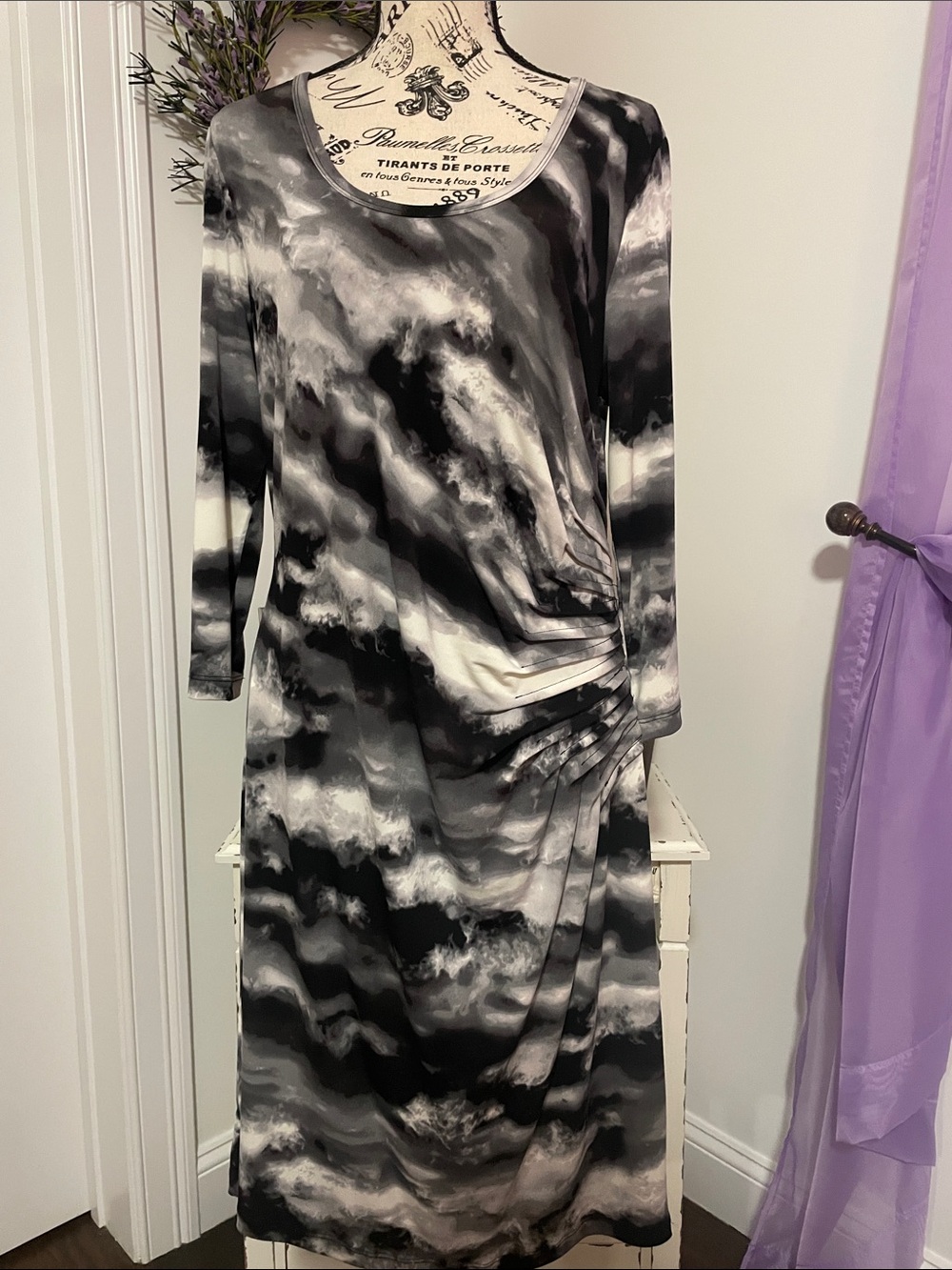 Calvin Klein Women's Black & Gray Printed Long Sleeve Dress Size 14